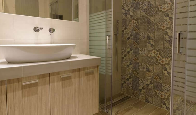 Ολική Ανακαίνιση Σπιτιού στο Γαλάτσι Ολική Ανακαίνιση Σπιτιού στο Γαλάτσι